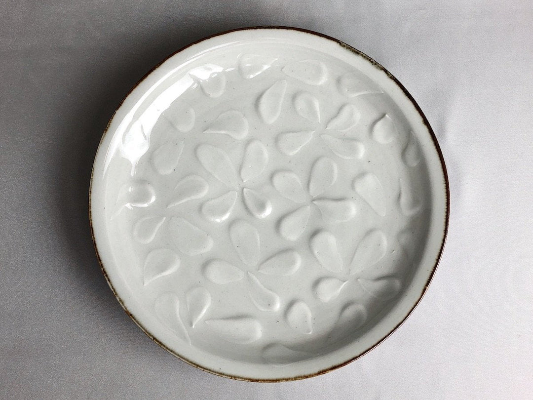 White Porcelain yotsuba 7-Sun Plate - Crafted By Kousei Kobayashi