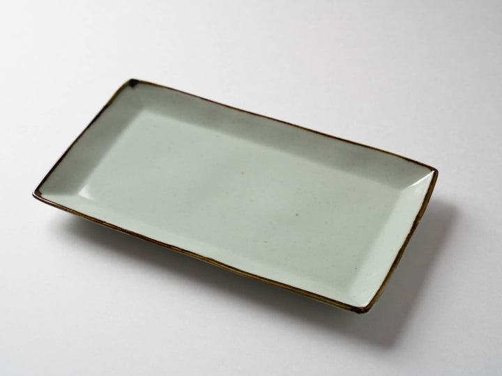 Rim Plate Rusted Edge Richo - Crafted By Koyo Kiln