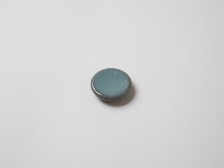 White Slip Blue Round Chopstick Rest - Crafted By Taku Kiyama