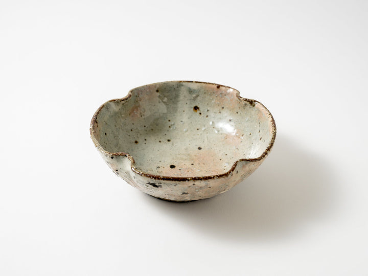 Ash Glazed Slip Four-Leaf Bowl - Crafted By Shinichi Kotsuji