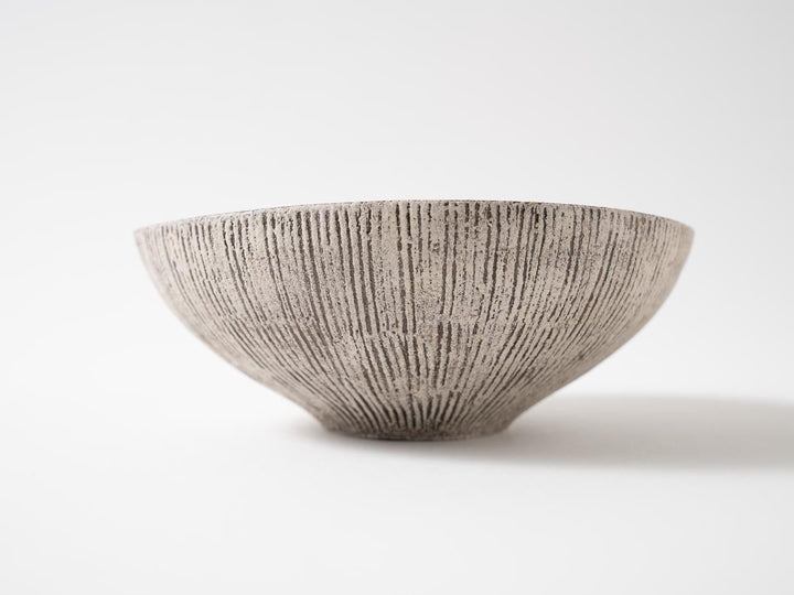 Medium Flexed Bowl Black - Crafted By Haruki Kanai