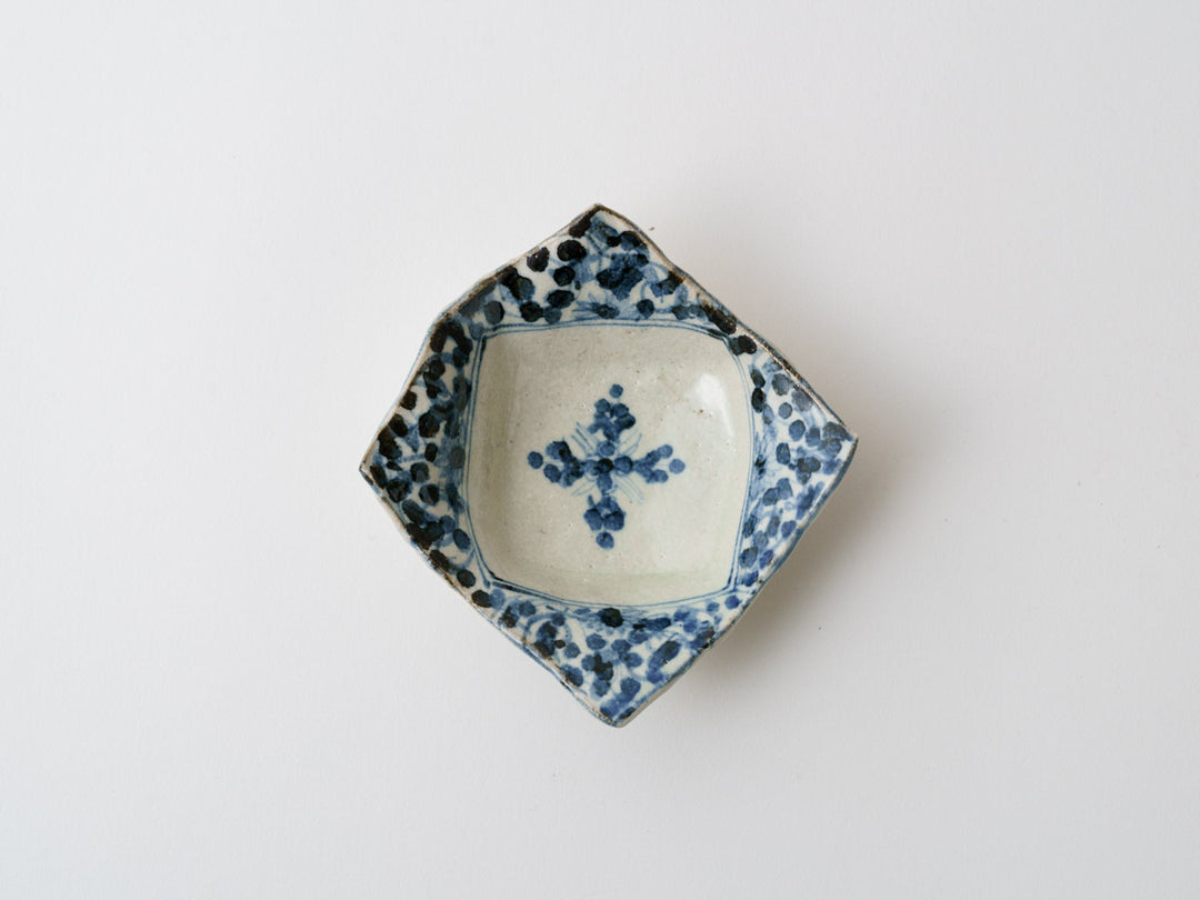 Rough Clay Flower Arabesque Square Small Plate - Crafted By Teiichiro Matsuo