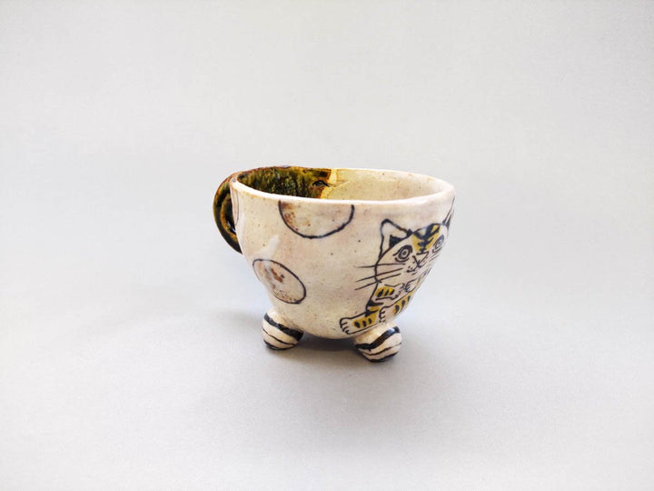 Oribe Three-Legged Mug Tabby cat - Crafted By Hiroshi Sato