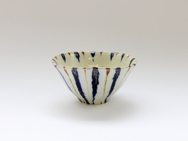 SabiAnnam Tokusa Round Flower Small Bowl - Crafted By Minami Kiln