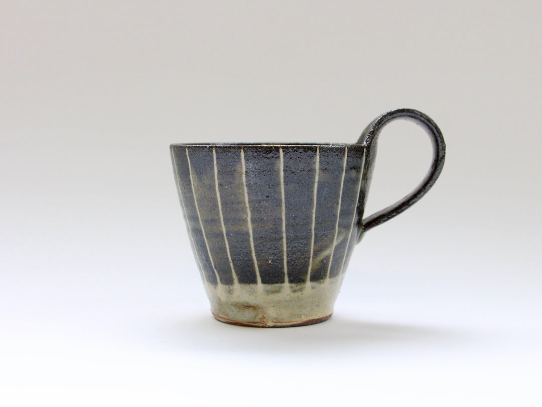 Rare cut Standing Mug - Crafted By Seisaku Kusaka/Mari