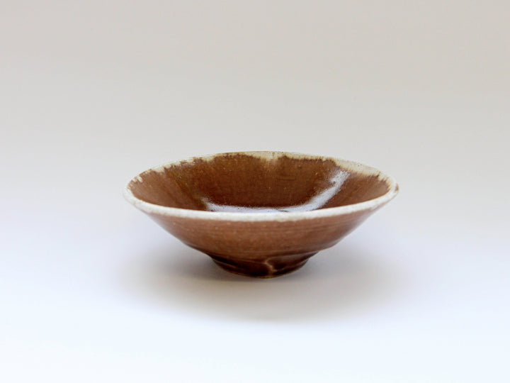 Chestnut Glazed White 5.5-Sun Shallow Bowl - Crafted By Kazuhito Yamamoto