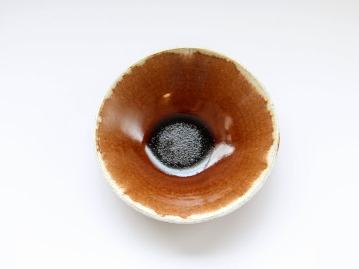 Chestnut Glazed White 5.5-Sun Shallow Bowl - Crafted By Kazuhito Yamamoto