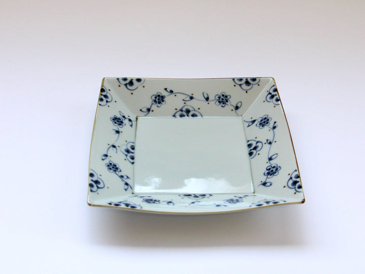 Vine Arabesque 5.5-Sun Square Plate - Crafted By Tokushichi Kiln