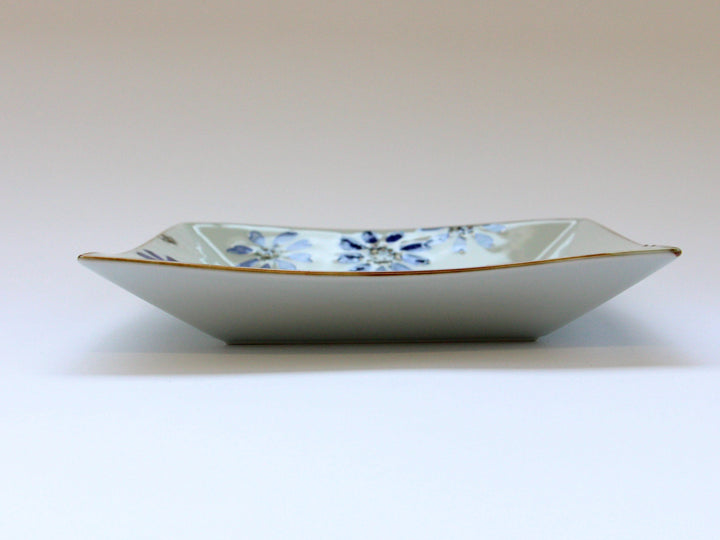 Slip Trailing Small Flower Chirashi 5.5-Sun Square Plate - Crafted By Tokushichi Kiln