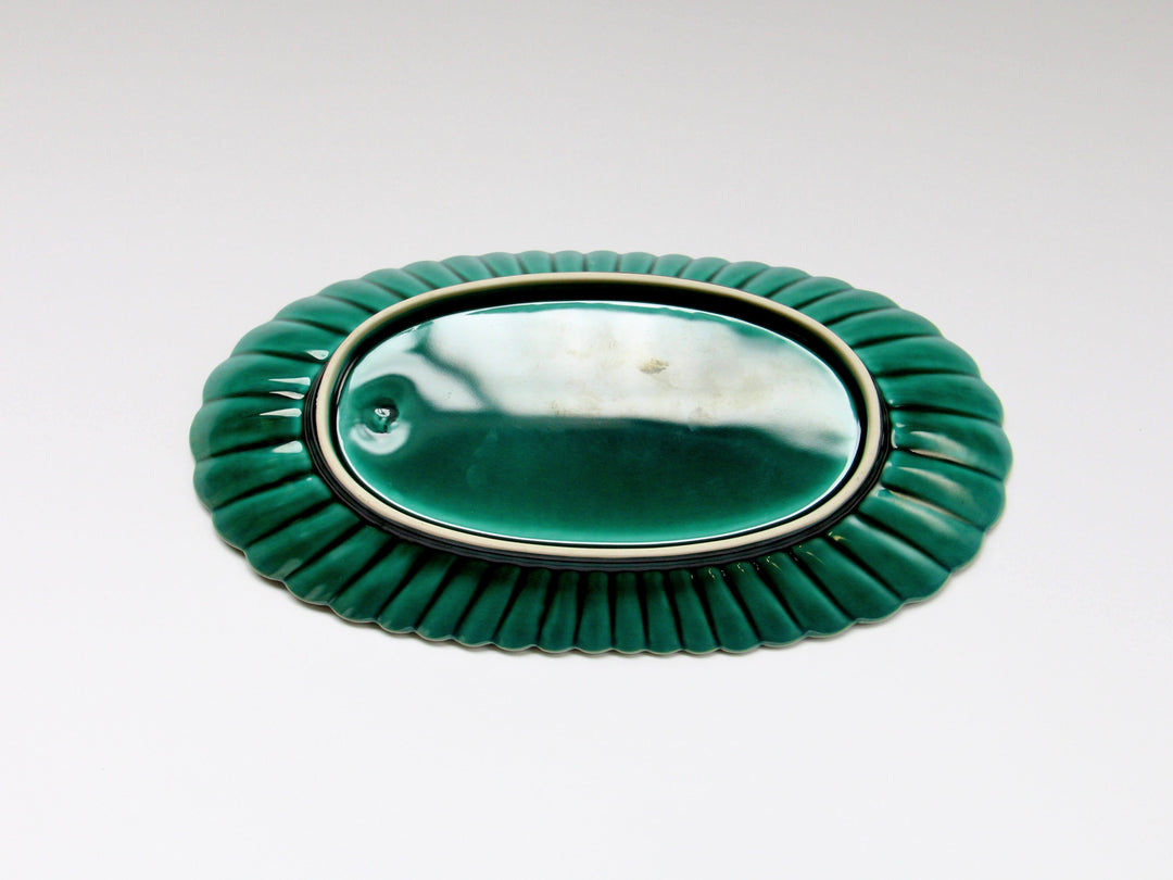 Dark Green Glazed Chrysanthemum-Shaped Oval Plate - Crafted By Kajiken Seiji