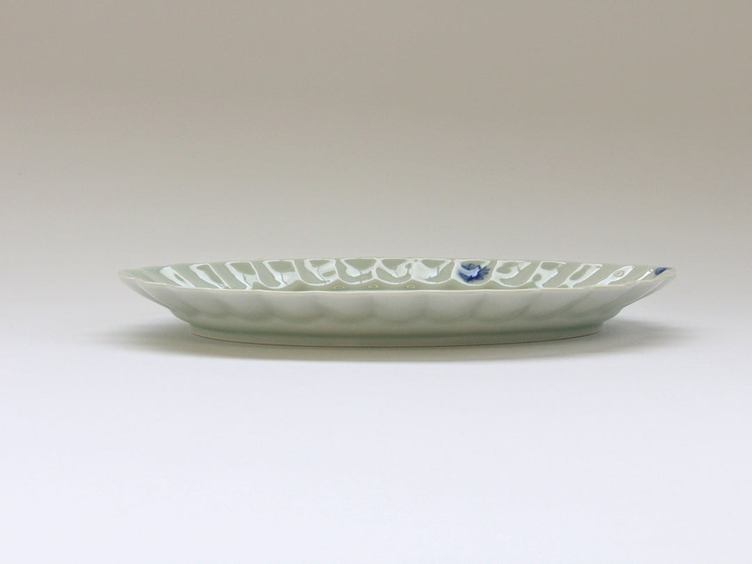 Chrysanthemum-Edged Oval Plate M Underglazed Small Flower Chirashi - Crafted By Koyo Kiln