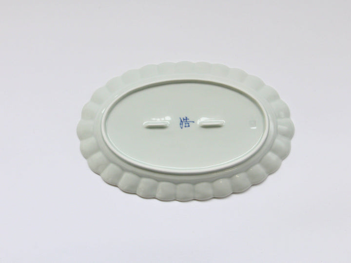 Chrysanthemum-Edged Oval Plate M Underglazed Small Flower Chirashi - Crafted By Koyo Kiln