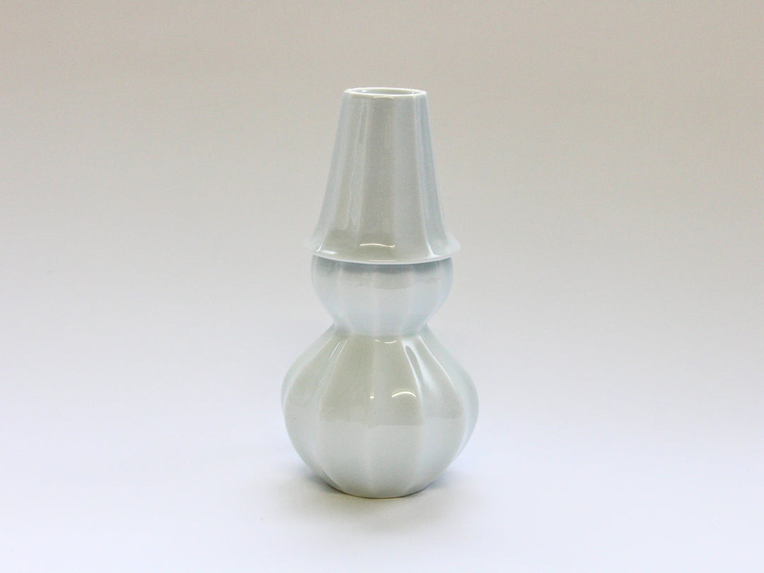 Bevelled Gourd Sake Bottle White - Crafted By Seitoen