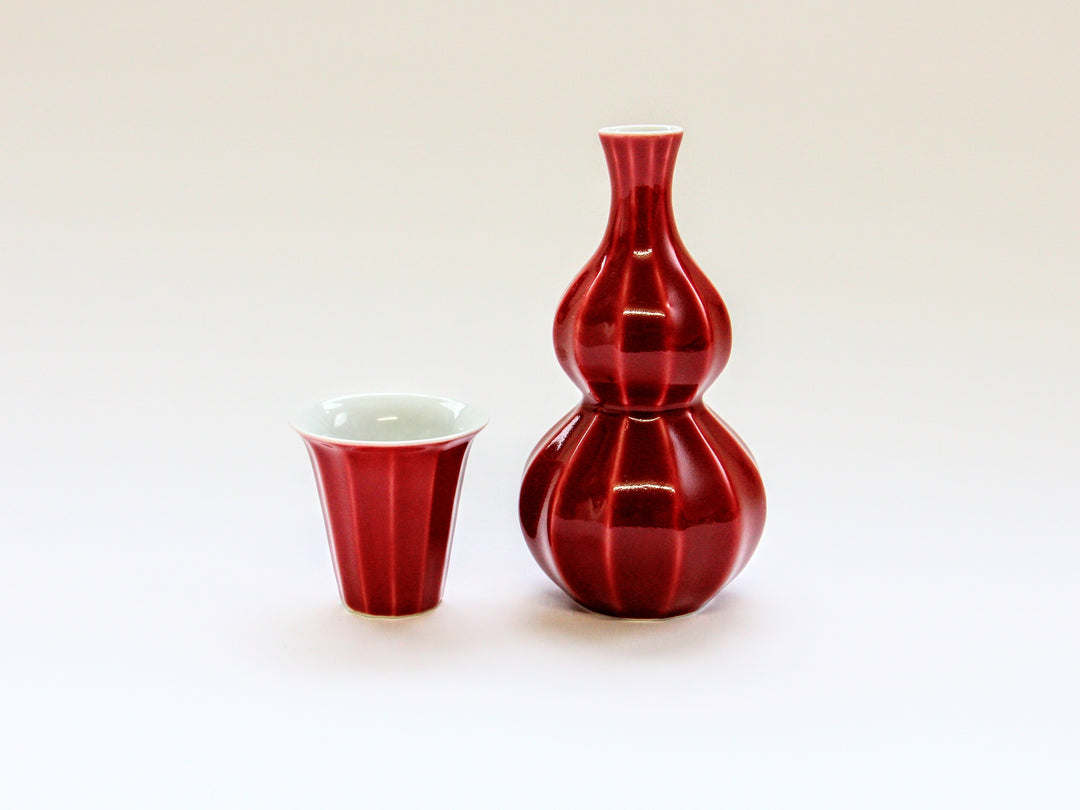 Faceted Gourd Sake Bottle Red Glazed - Crafted By Seitoen