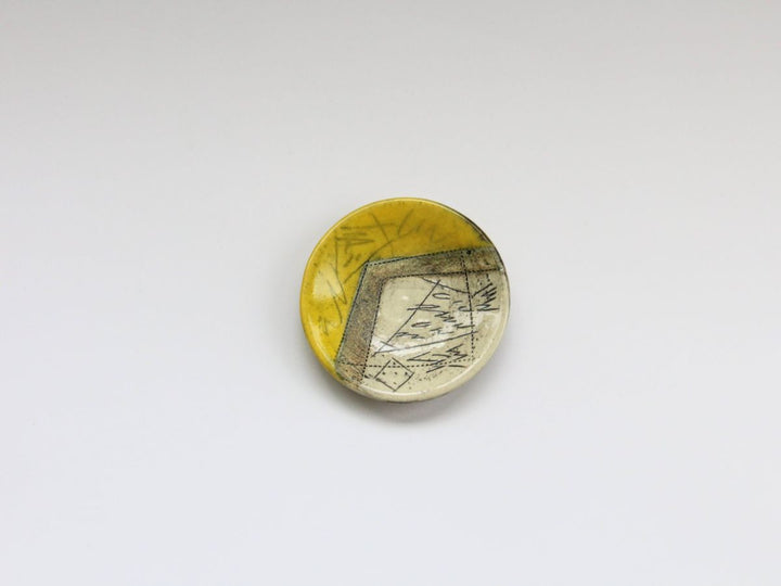 Hand Salt Plate Yellow - Crafted By Kakurin Kiln