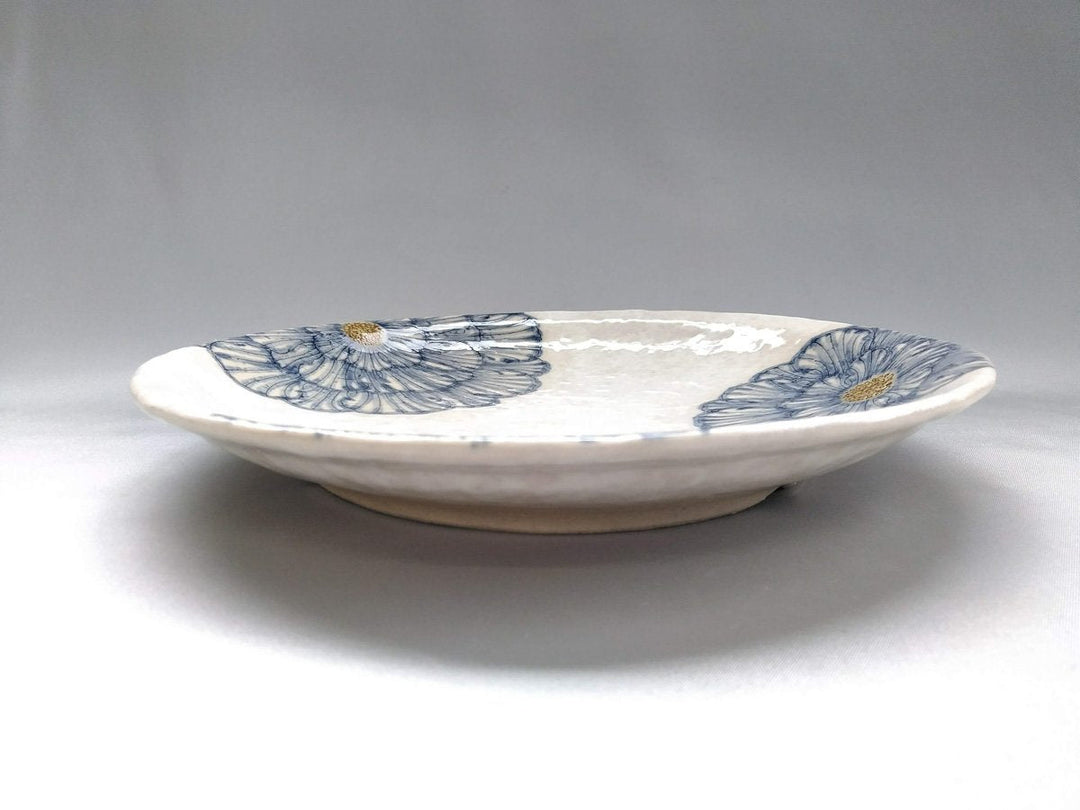 White Slip Peony 7.5-Sun Round Plate Blue - Crafted By Yoshihei Kato