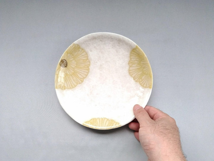 White Slip Peony 6.5-Sun Round Plate Yellow - Crafted By Yoshihei Kato