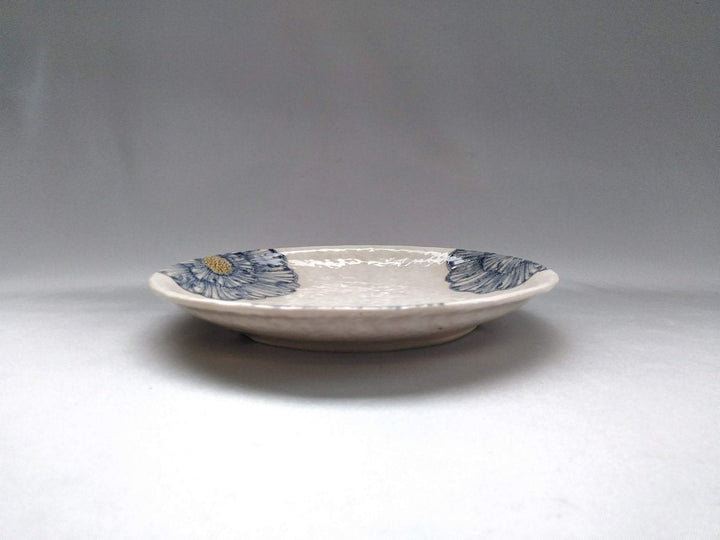 White Slip Peony 6.5-Sun Round Plate Blue - Crafted By Yoshihei Kato