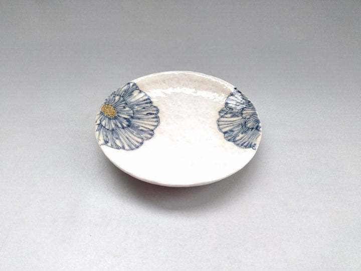 White Slip Peony 5.5-Sun Round Plate Blue - Crafted By Yoshihei Kato