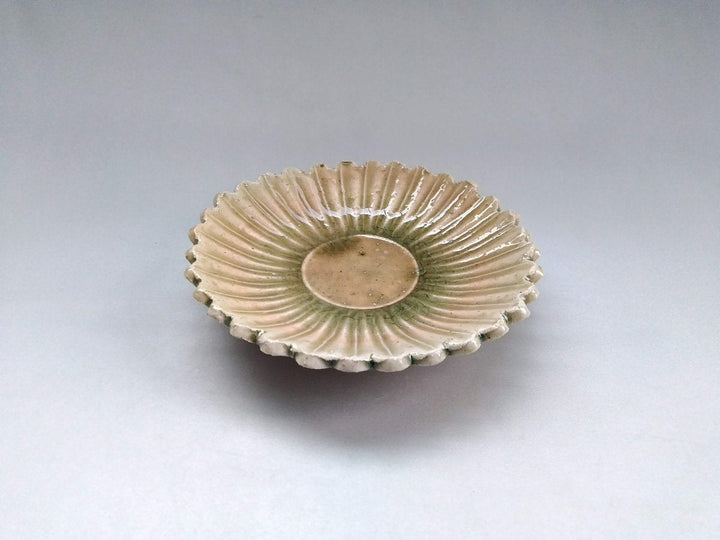 Ash Glazed Chrysanthemum-Shaped Plate - Crafted By Masashi Sato