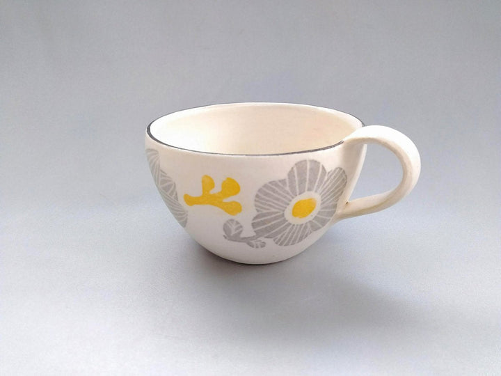 Washi-Dyed Gray with Yellow Flowers Round Mug - Crafted By Yasumi Pottery