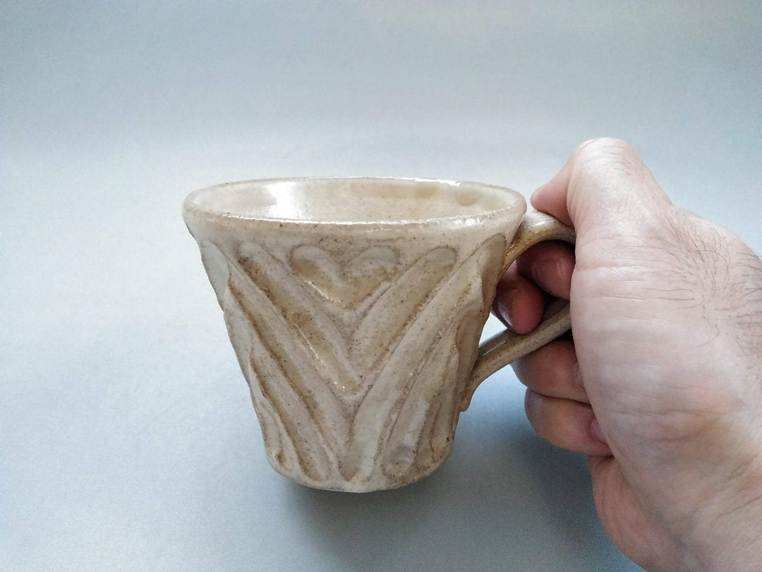 White Slip Heart Ridged Mug - Crafted By Junichi Mashiko