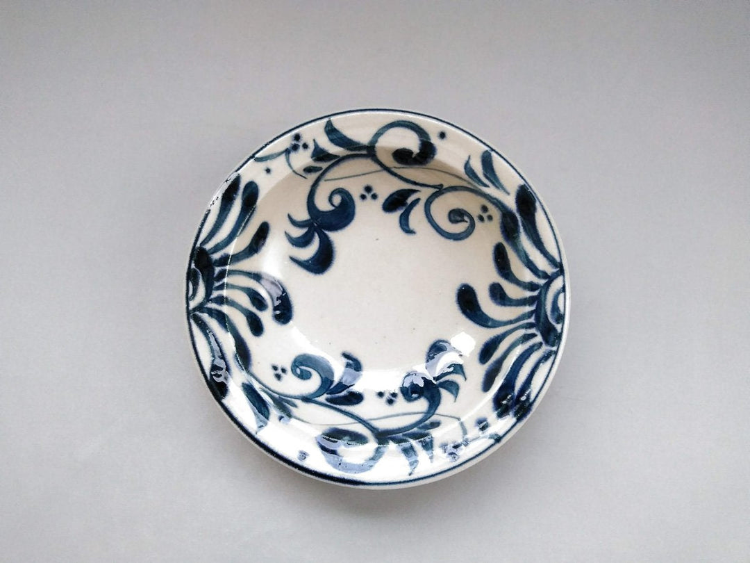 Annam Vine Arabesque 6.5-Sun Rim Deep Plate - Crafted By Sozan Kiln