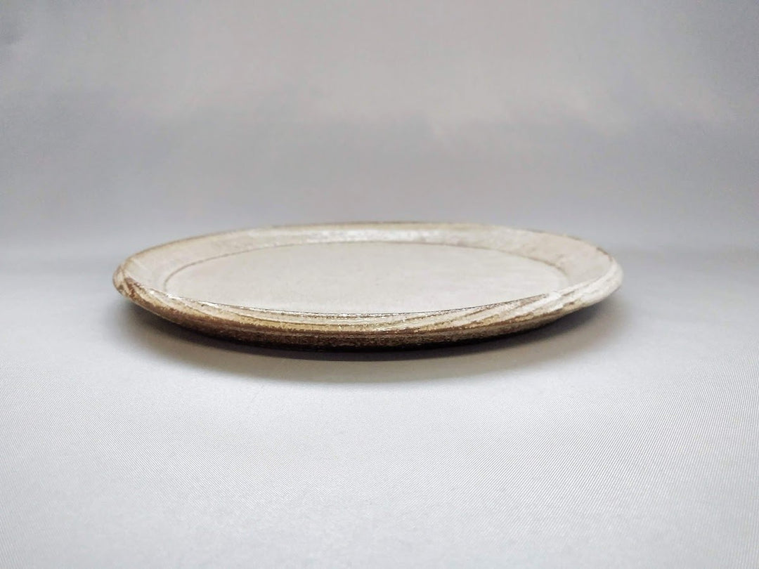 New White Slip Plate 21cm - Crafted By Masahiro Kumagai