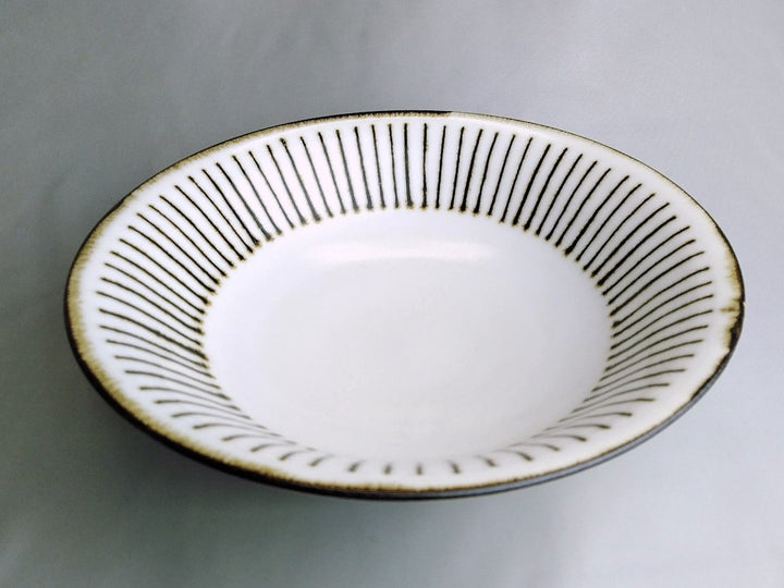 White Porcelain Tokusa 7-Sun Shallow Bowl - Crafted By Tetsuya Kobayashi