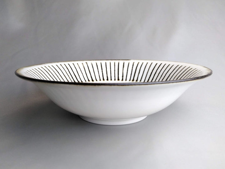 White Porcelain Tokusa 7-Sun Shallow Bowl - Crafted By Tetsuya Kobayashi