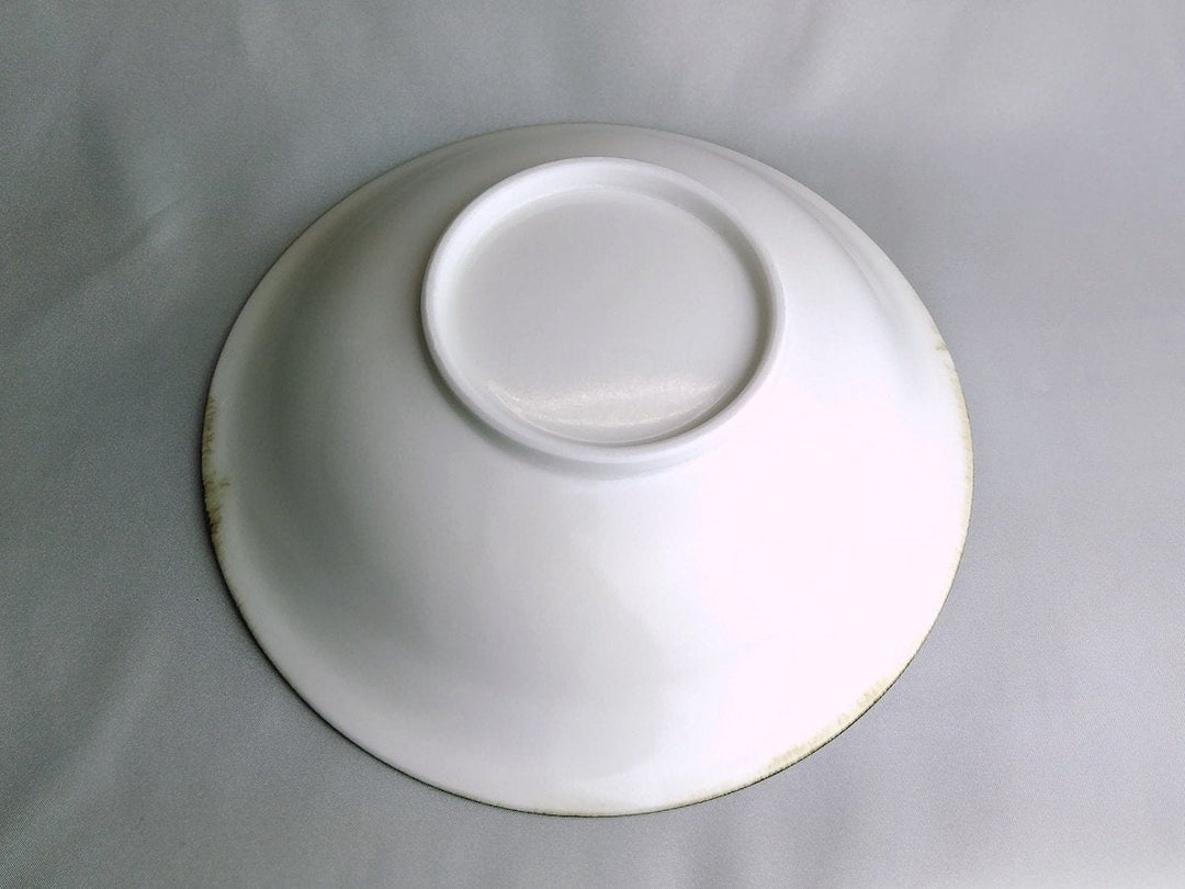 White Porcelain Tokusa 7-Sun Shallow Bowl - Crafted By Tetsuya Kobayashi