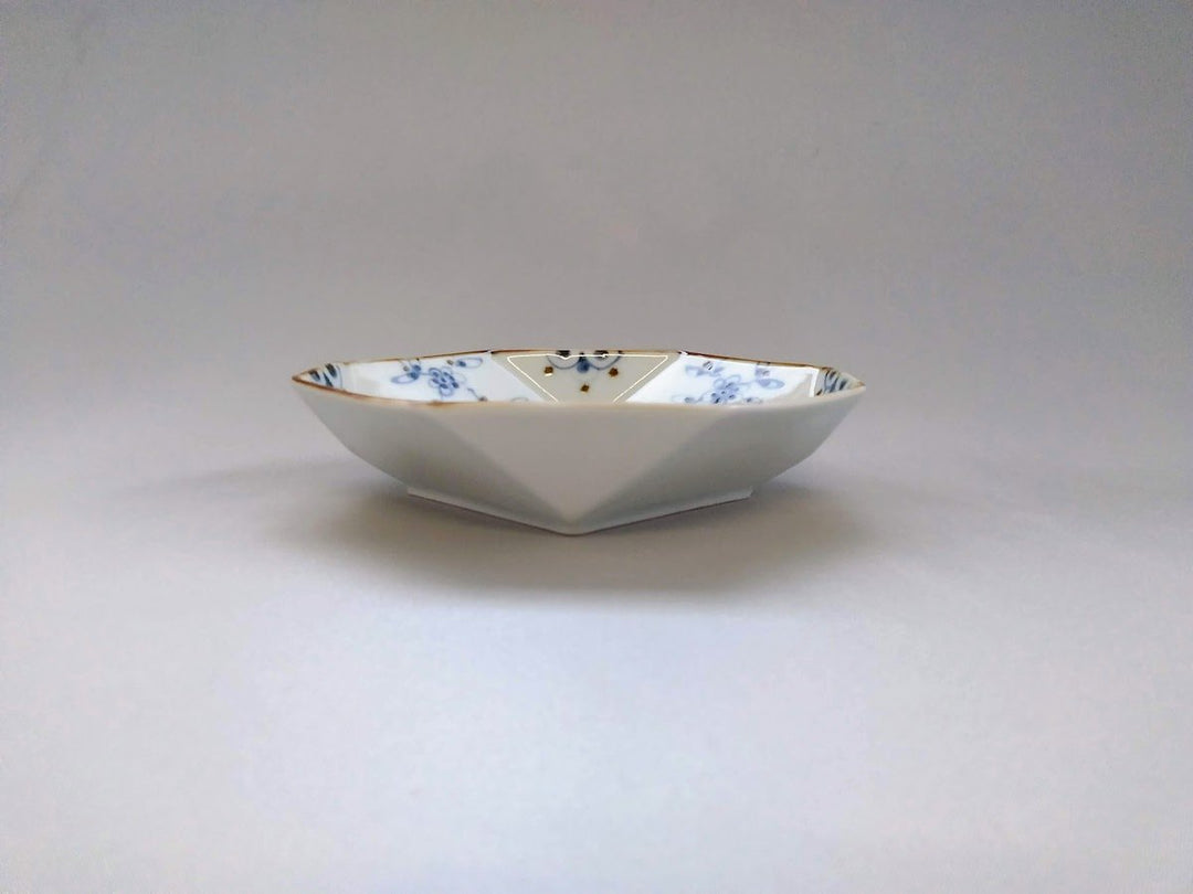 Vine Arabesque Diamond-Shaped Small Bowl - Crafted By Tokushichi Kiln