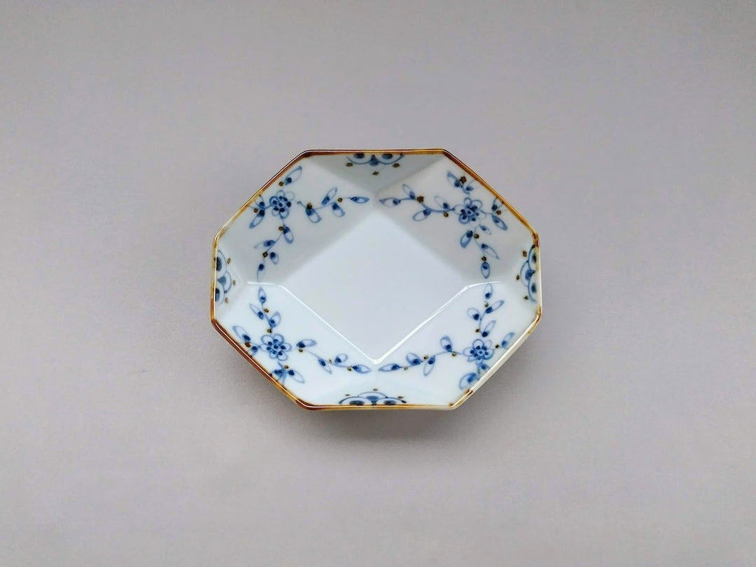 Vine Arabesque Diamond-Shaped Small Bowl - Crafted By Tokushichi Kiln