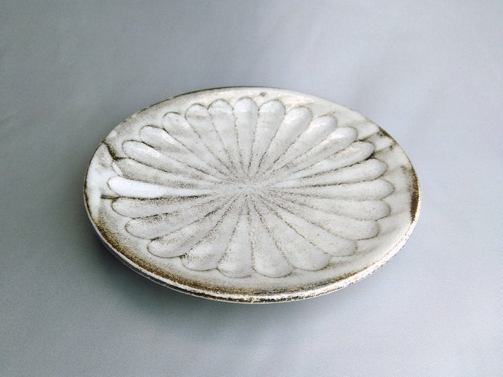 White Slip Ridged 5-Sun Plate - Crafted By Renji Nakagaki