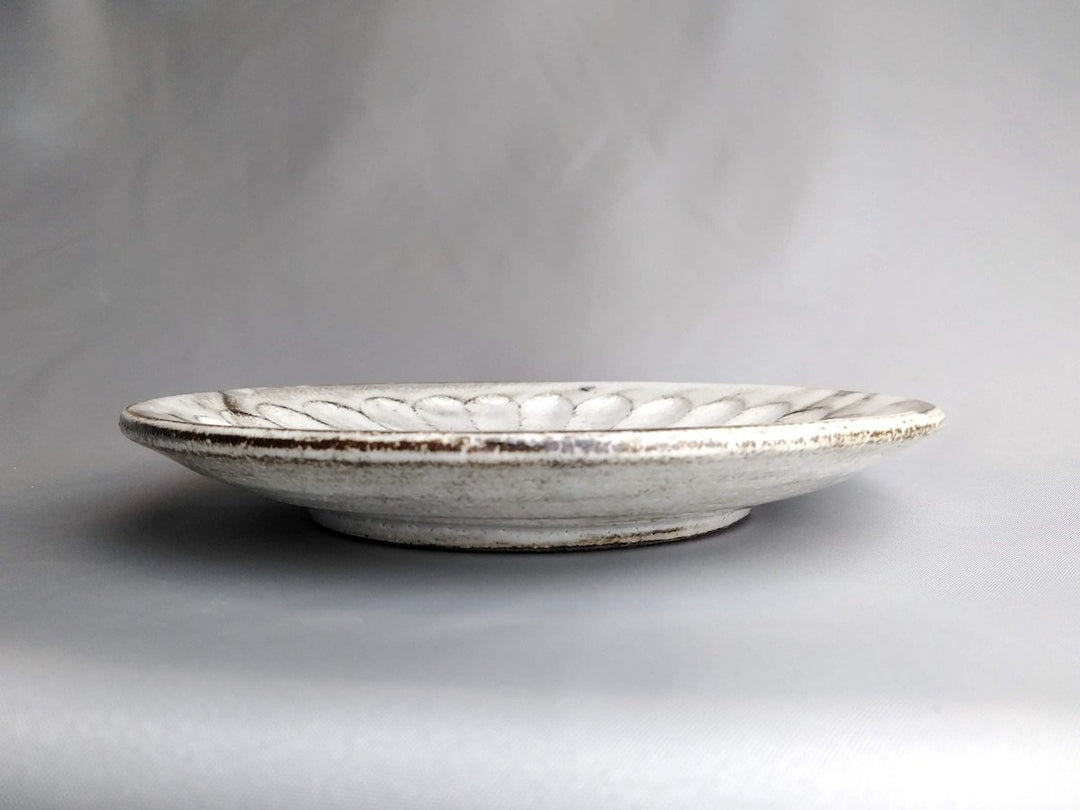 White Slip Ridged 5-Sun Plate - Crafted By Renji Nakagaki