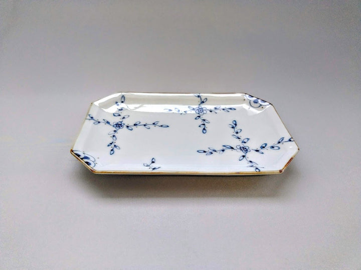 Vine Arabesque grilled Plate - Crafted By Tokushichi Kiln