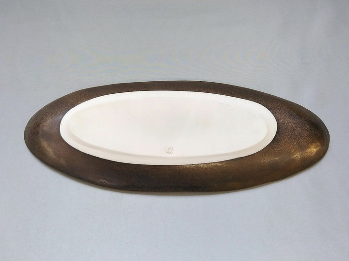 Gold Clay Glazed boat-Shaped Plate - Crafted By Kikaku Pottery