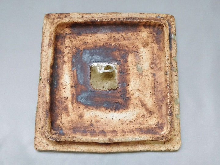 Ash Glazed wire Carving 7-Sun Square Plate - Crafted By Yoshitaka Kato