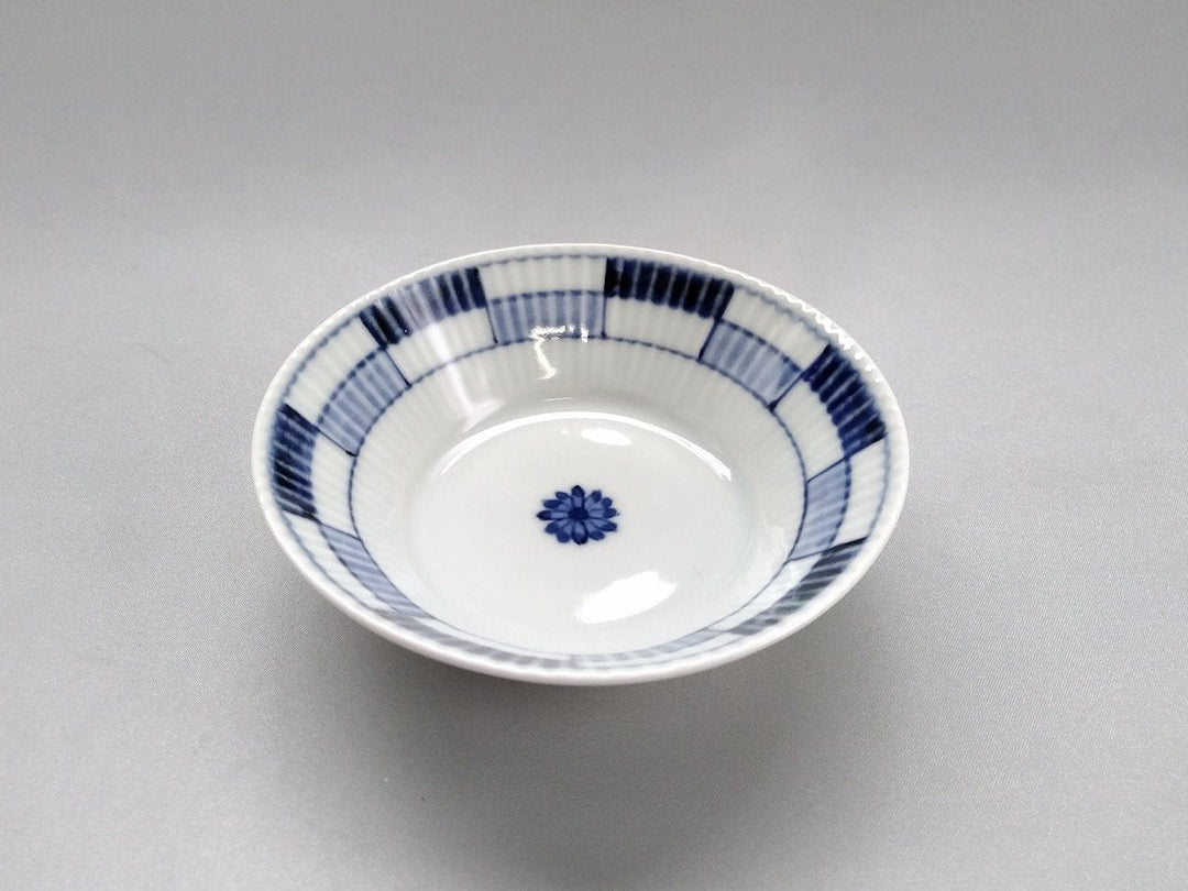 Minori Ridged Small Bowl with Underglazed two-Color Checkered Pattern - Crafted By Koyo Kiln