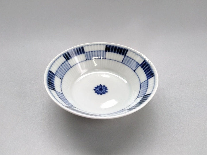 Minori Ridged Small Bowl with Underglazed two-Color Checkered Pattern - Crafted By Koyo Kiln