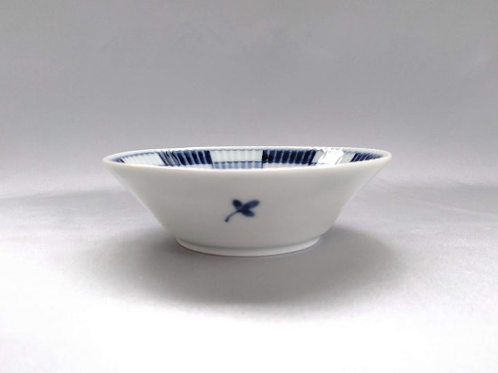 Minori Ridged Small Bowl with Underglazed two-Color Checkered Pattern - Crafted By Koyo Kiln