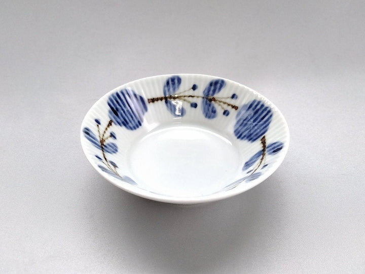 Minori Ridged Small Bowl Underglazed rust Flower tsunagi - Crafted By Koyo Kiln