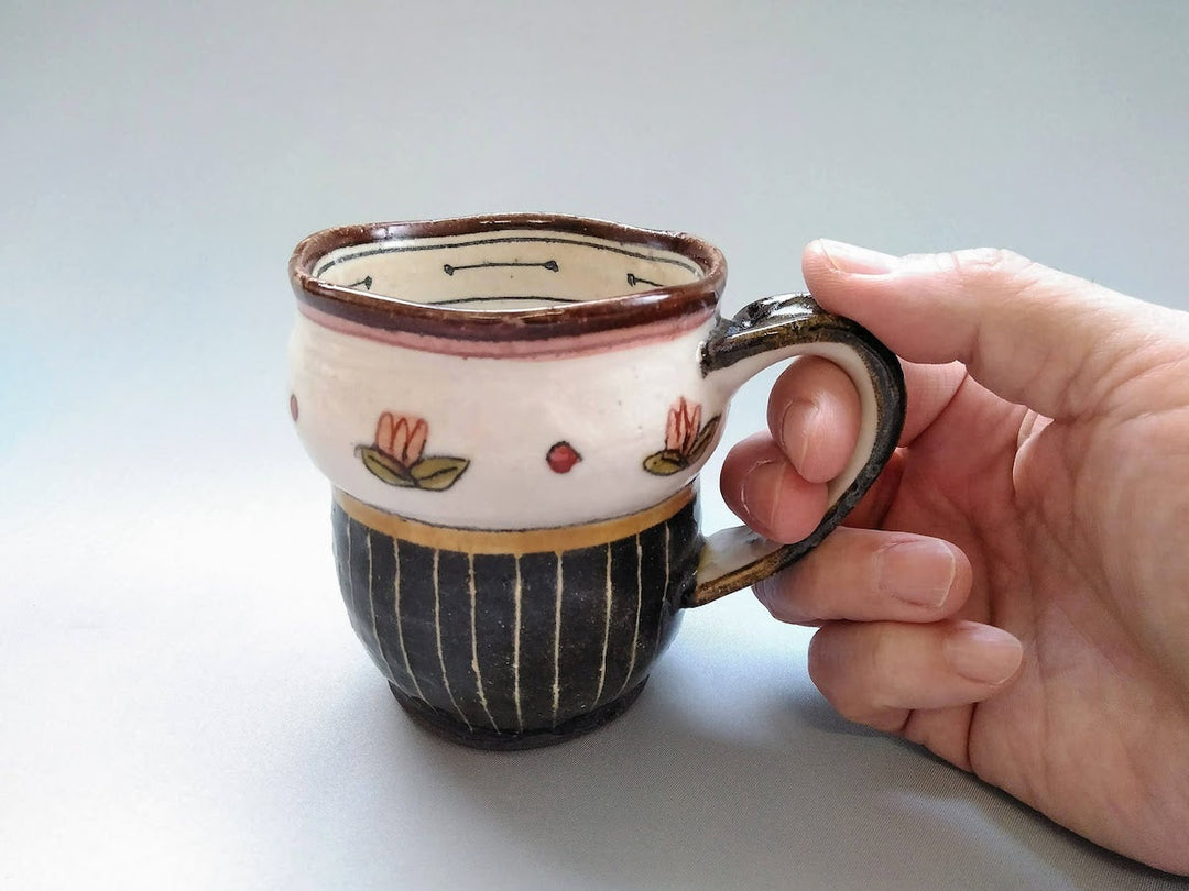 Mug Lotus Scraped Tokusa - Crafted By Jun Kato