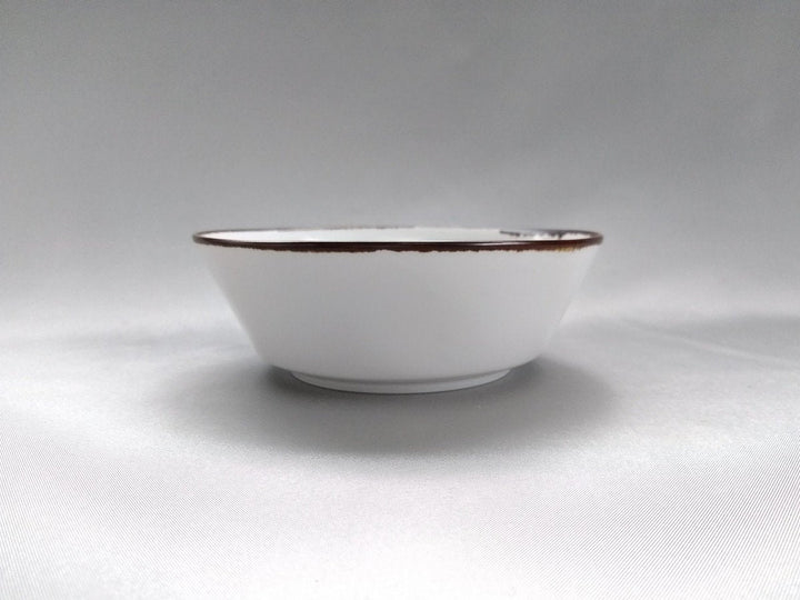 Sled Bowl Nakabuchi rust White mat - Crafted By Koyo Kiln