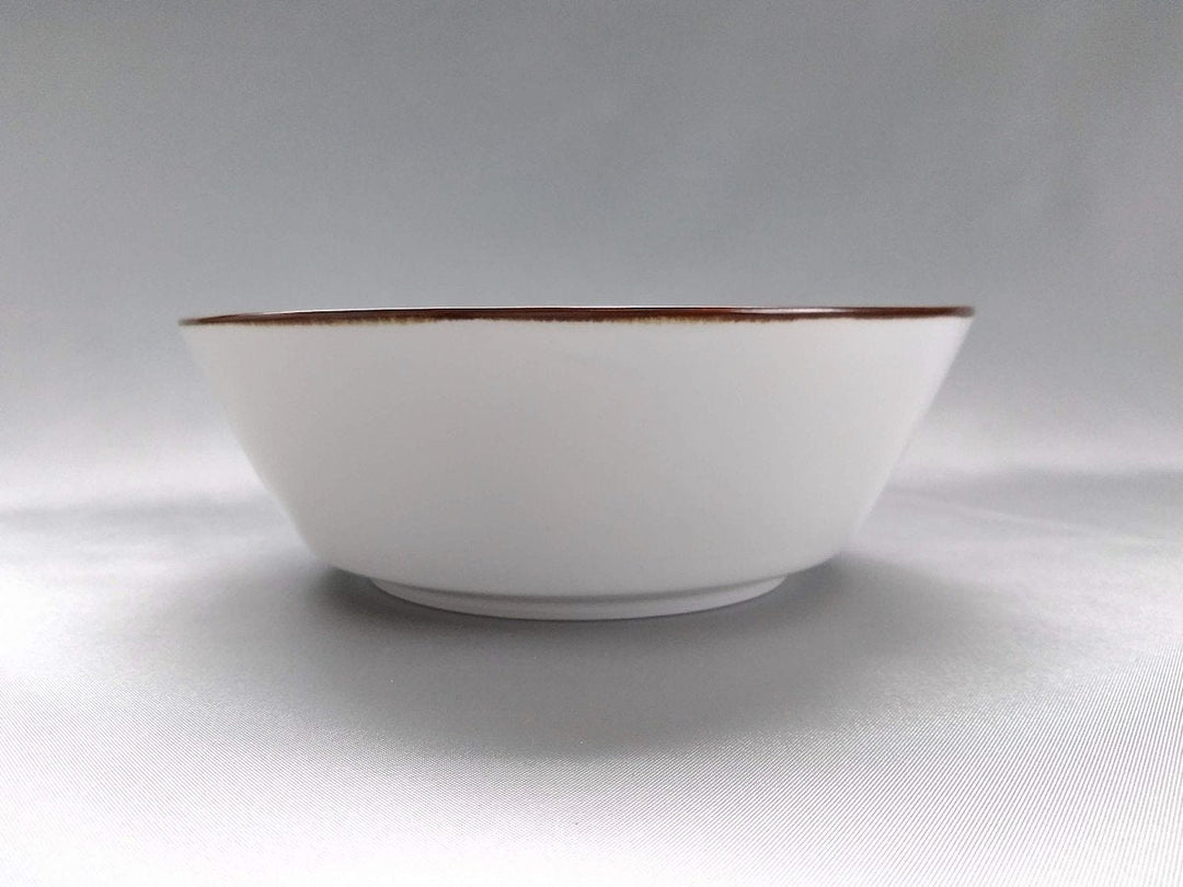 Sled Bowl Obuchi rust White mat - Crafted By Koyo Kiln