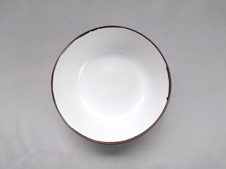 Sled Bowl Obuchi rust White mat - Crafted By Koyo Kiln