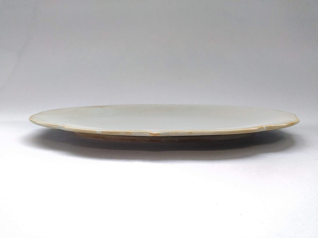 Lighe Rikyu Bellflower Rim Oval Plate Large - Crafted By Toetsu Kiln