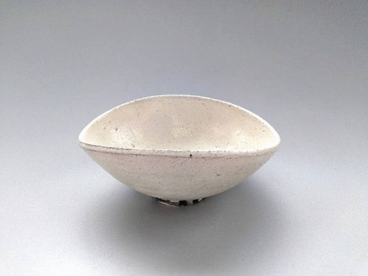 White Slip Ash Glazed Flexed Bowl Large - Crafted By Seiji Okuda