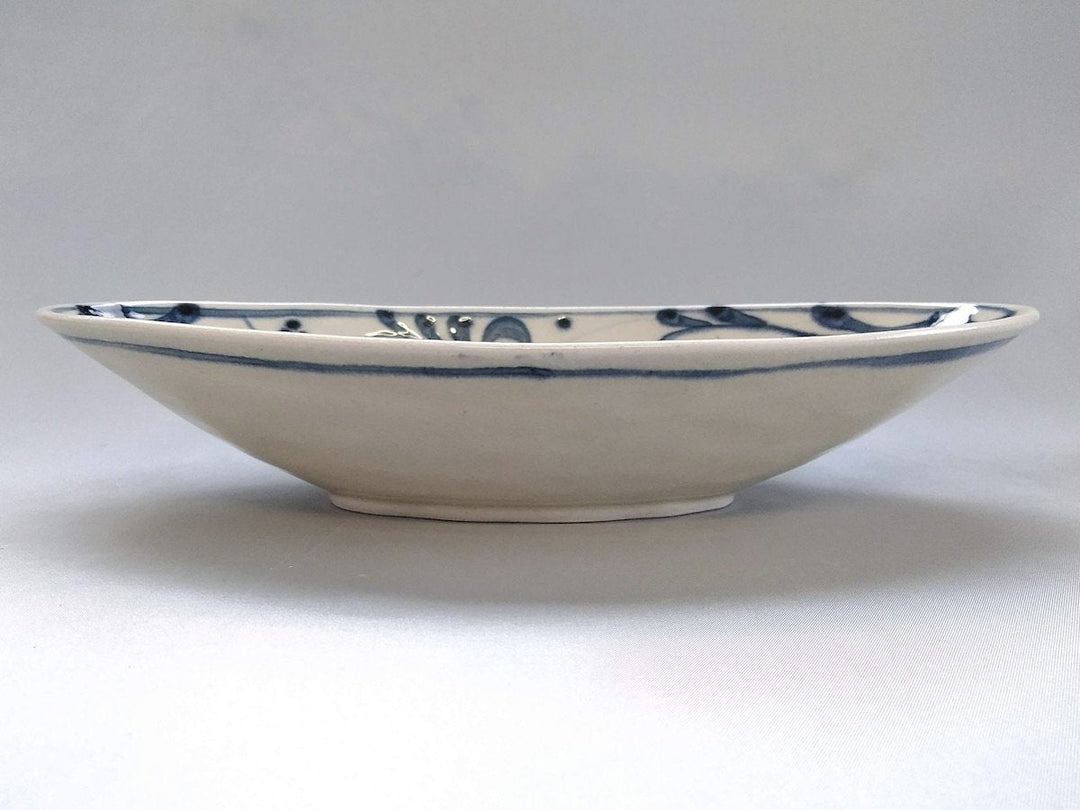 Annam Vine Arabesque boat dish - Crafted By Sozan Kiln