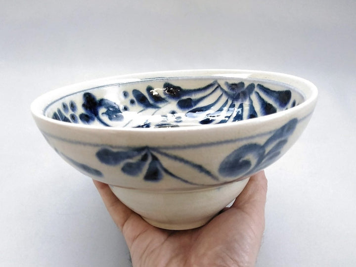 Annam Vine Arabesque wide Rim Pot - Crafted By Sozan Kiln